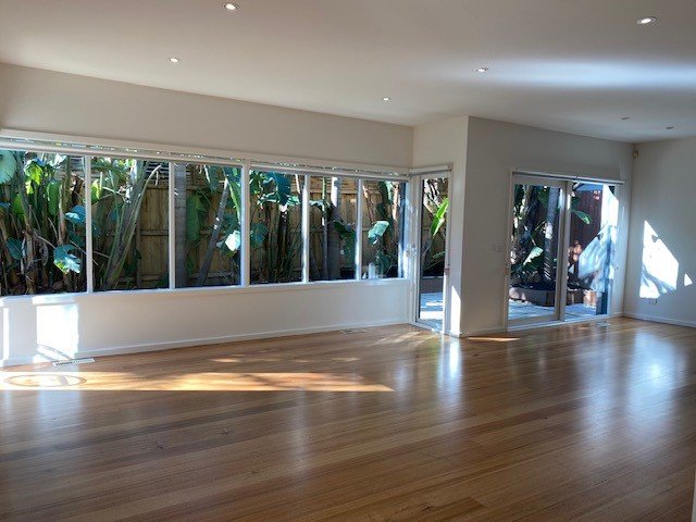 Gallery: 2/8 Major Street