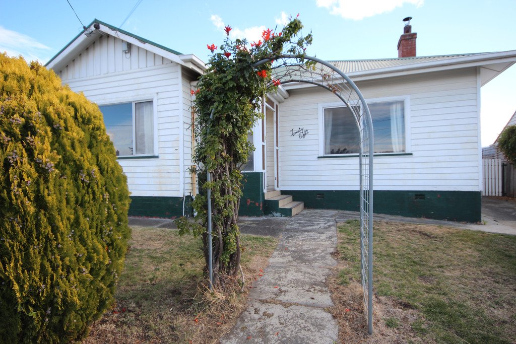 28 Maple Avenue MOONAH 1