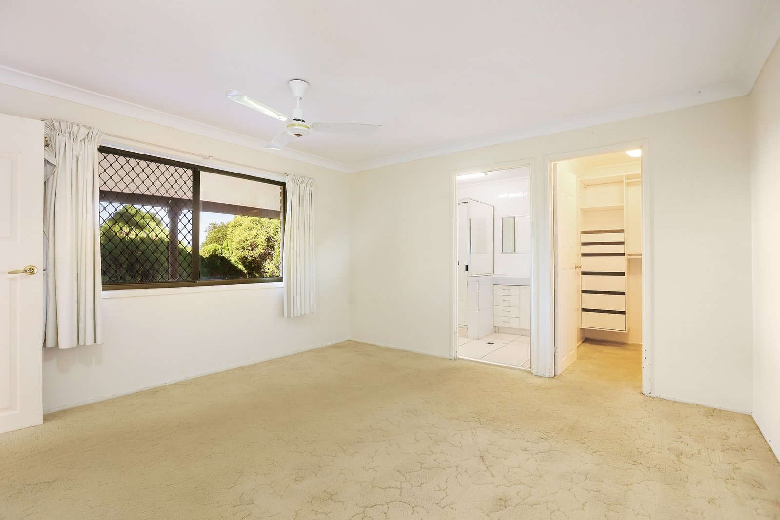 28 Maralinga Drive ASHMORE 7