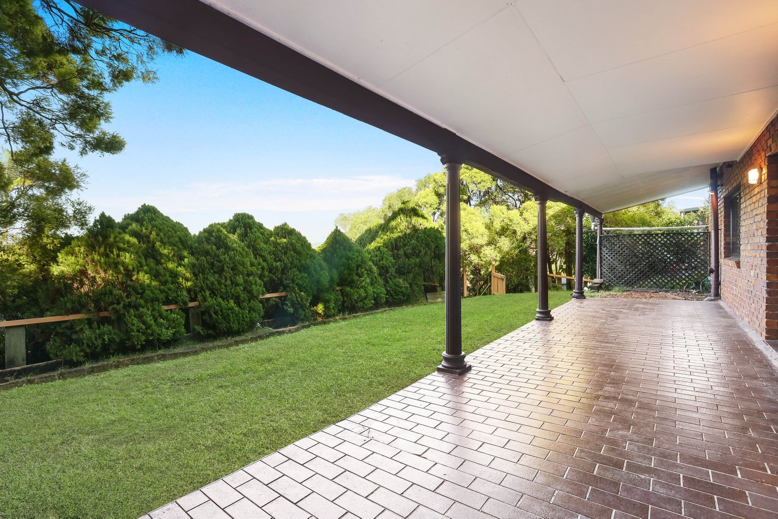 28 Maralinga Drive ASHMORE 13