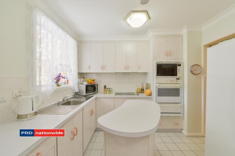 28 Margaret Street TAMWORTH 2