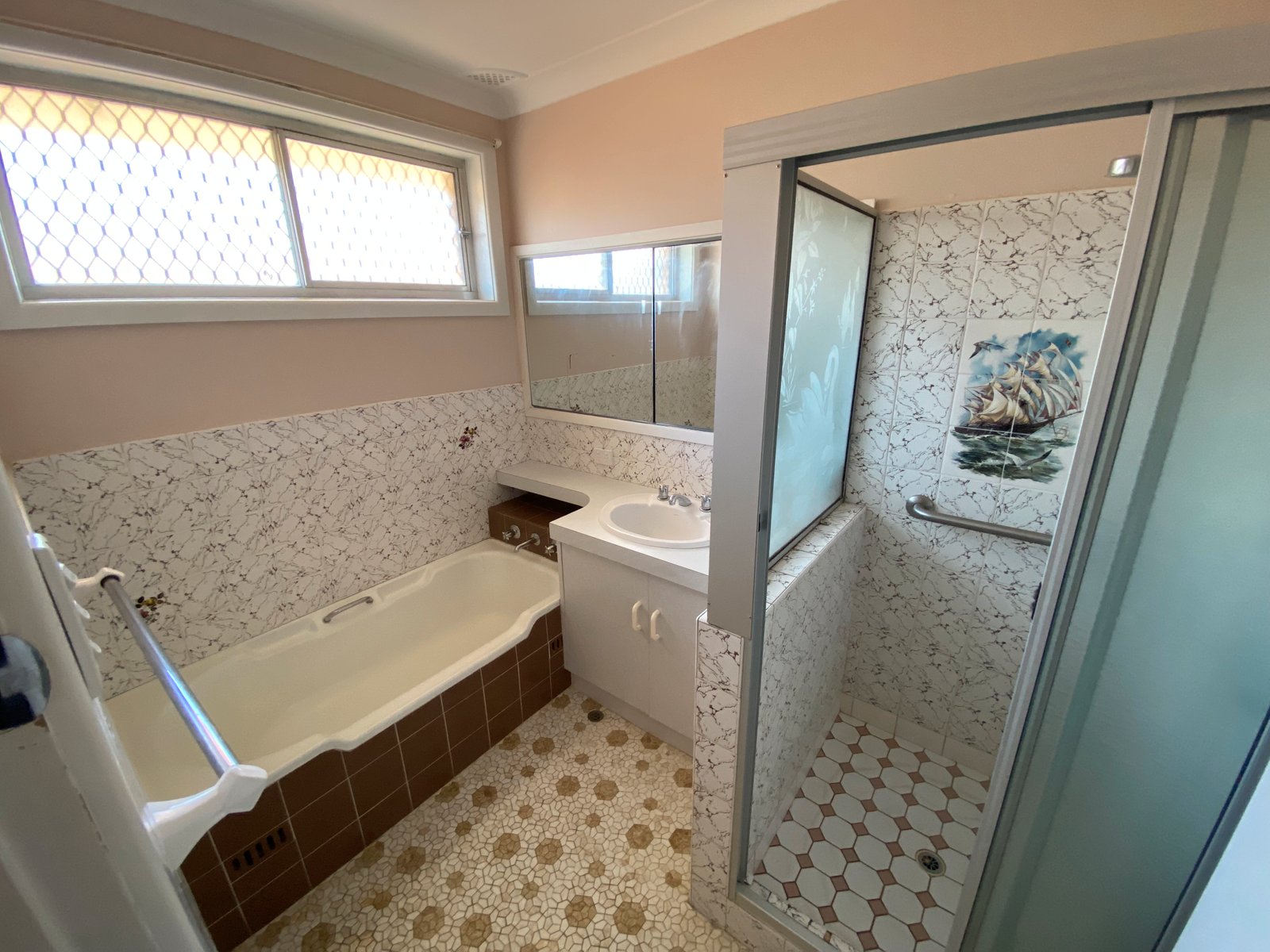 28 Margaret Street TAMWORTH 6