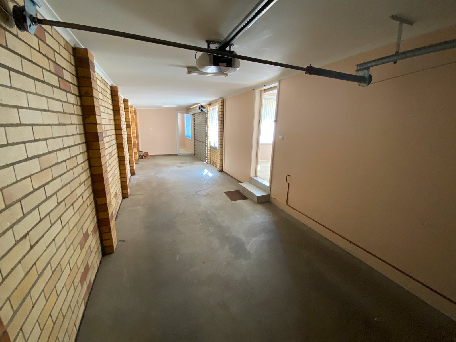 28 Margaret Street TAMWORTH 12