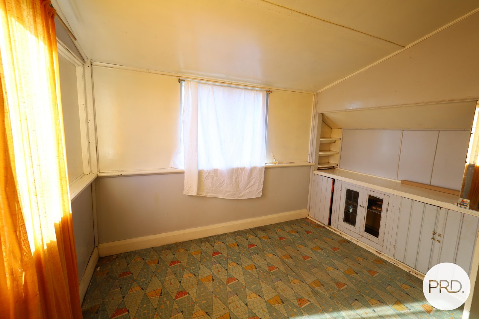 28 Mclachlan Street ORANGE 15