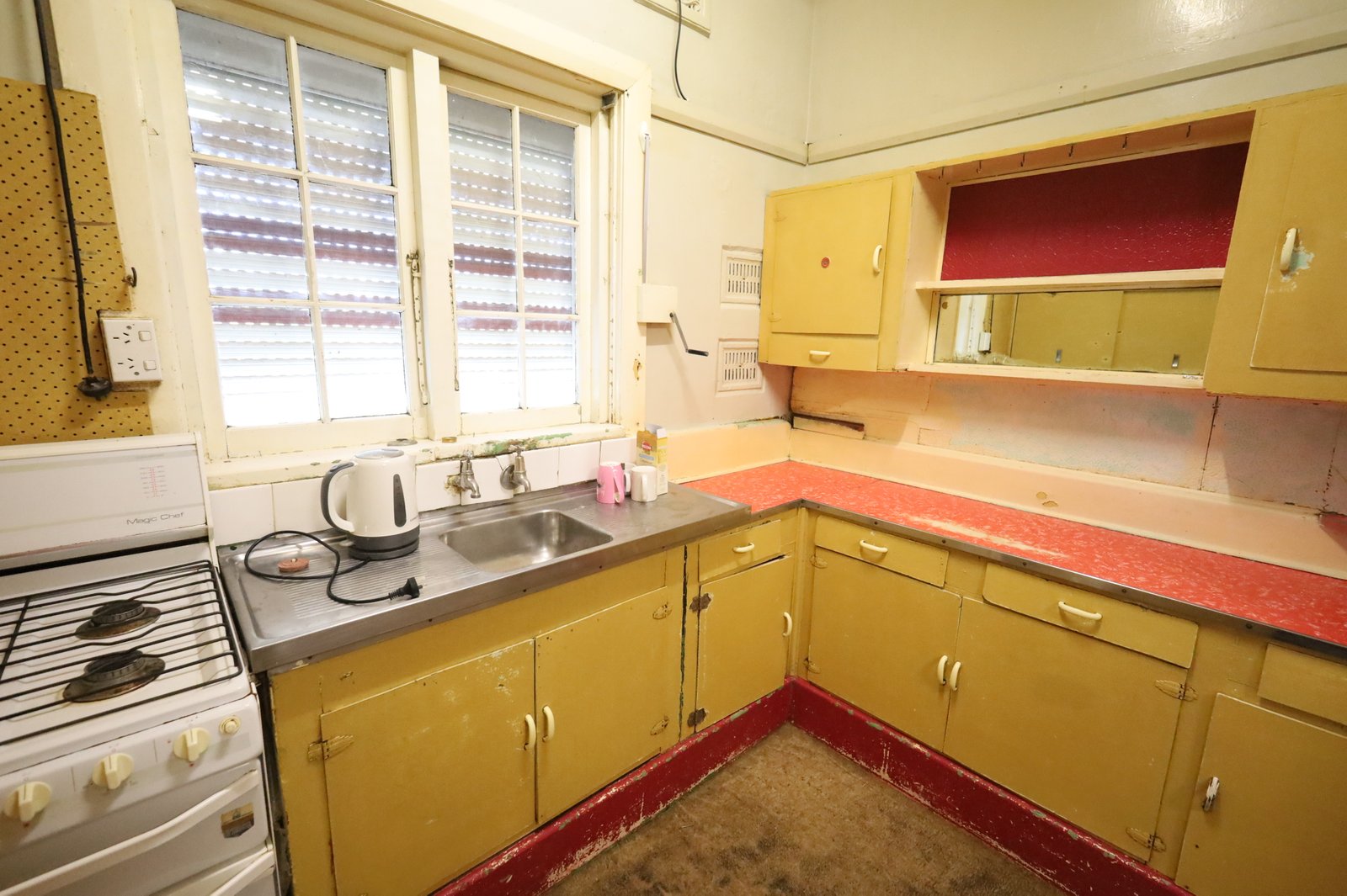 28 Mclachlan Street ORANGE 4