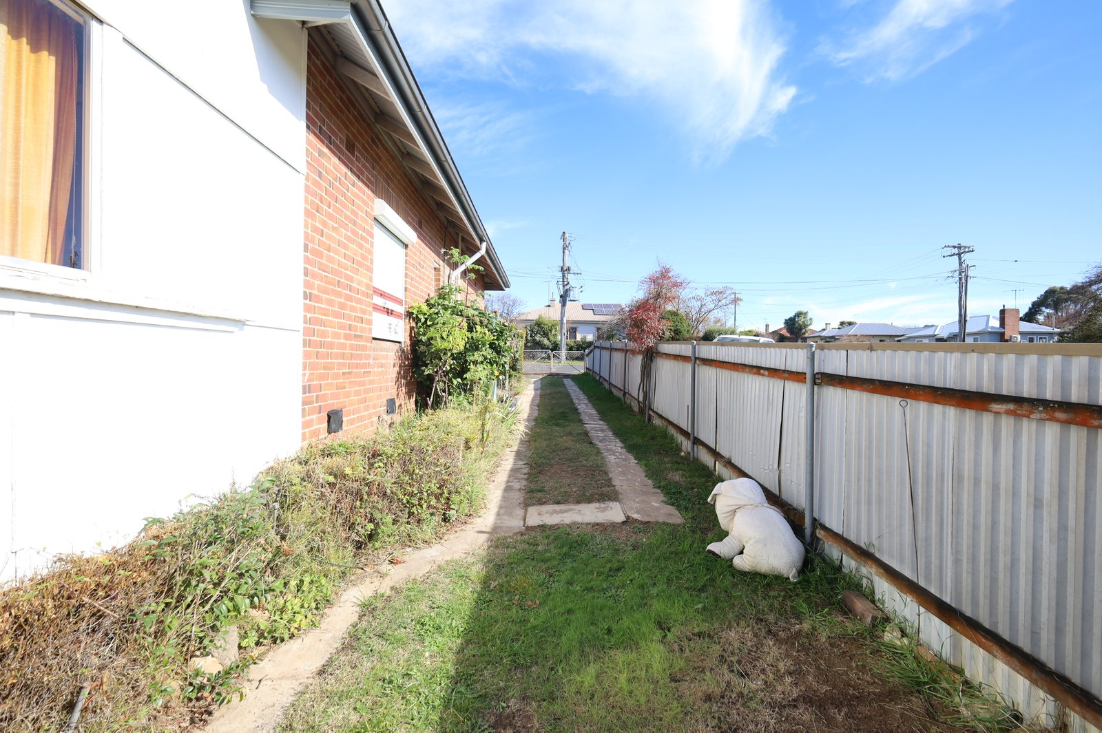 28 Mclachlan Street ORANGE 25