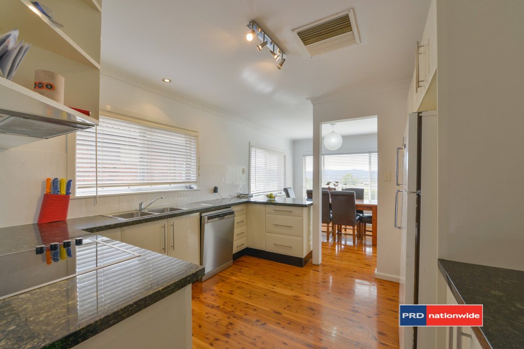 28 McRae Street TAMWORTH 2