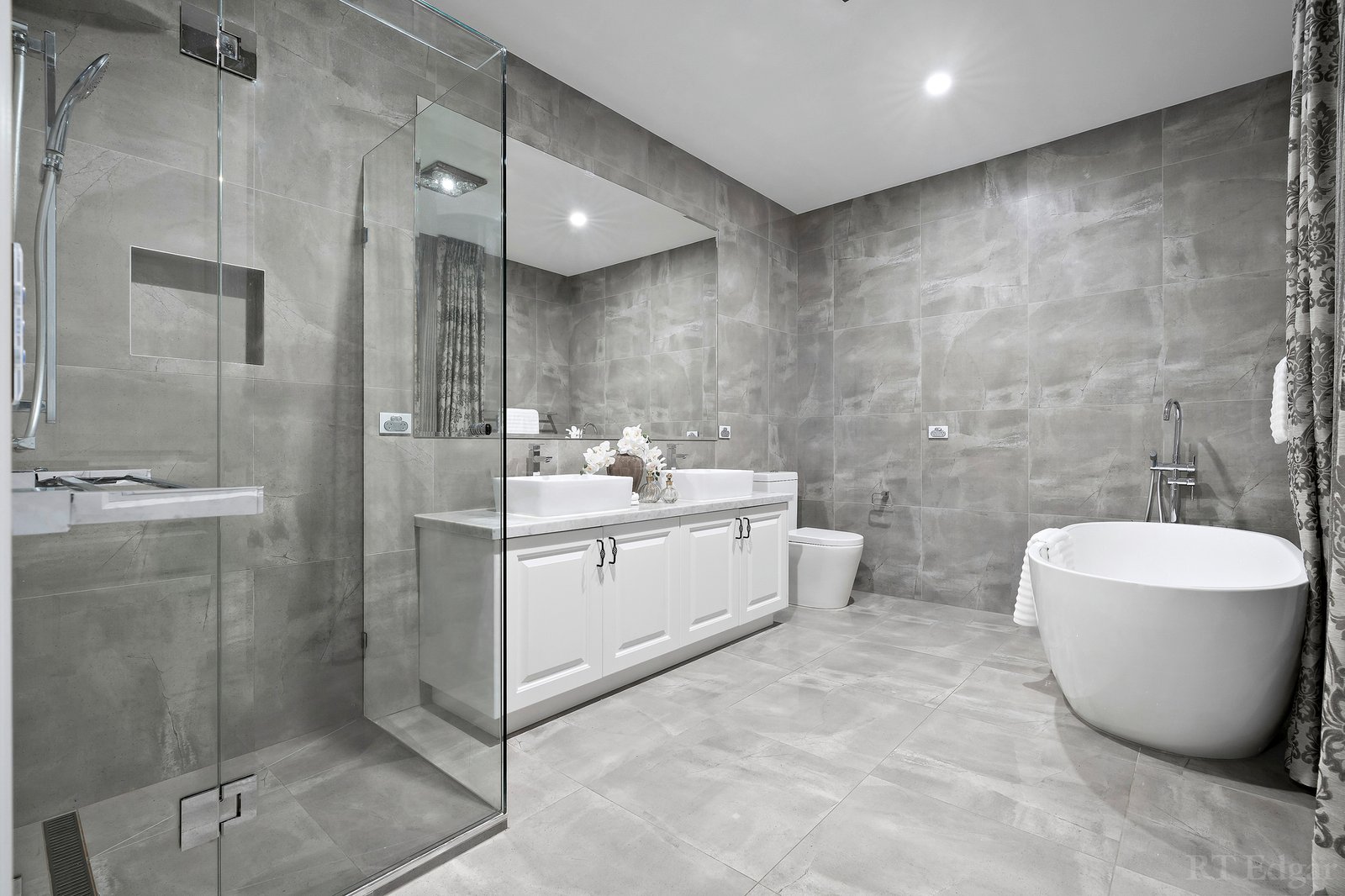 Real Estate and Property in 28 McShane Street, Balwyn North, VIC