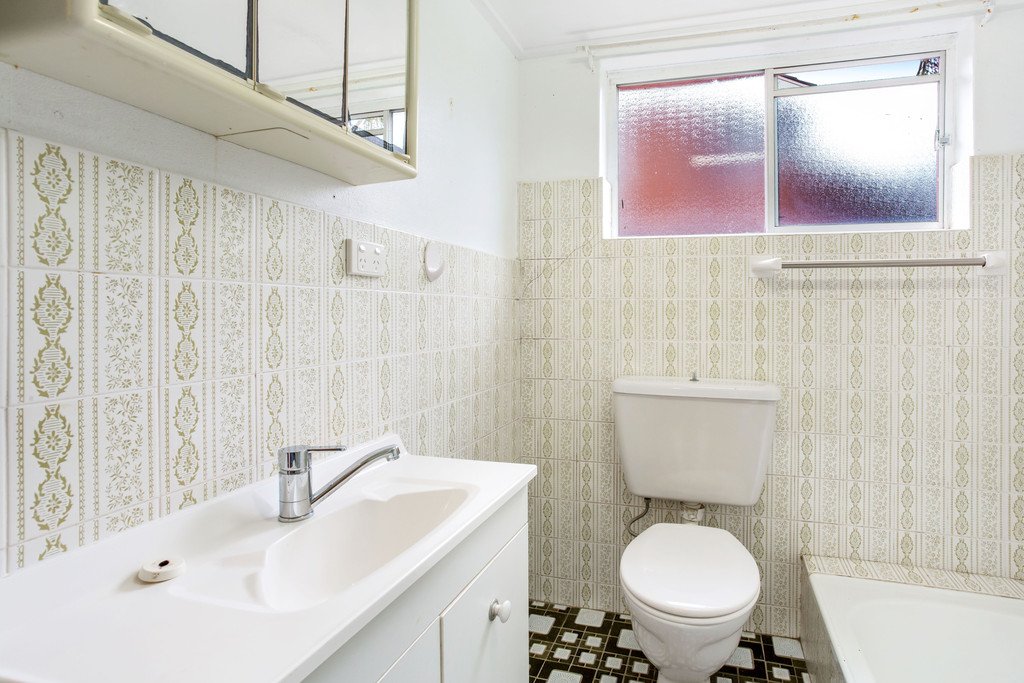 2/8 Messines Street SHOAL BAY 8