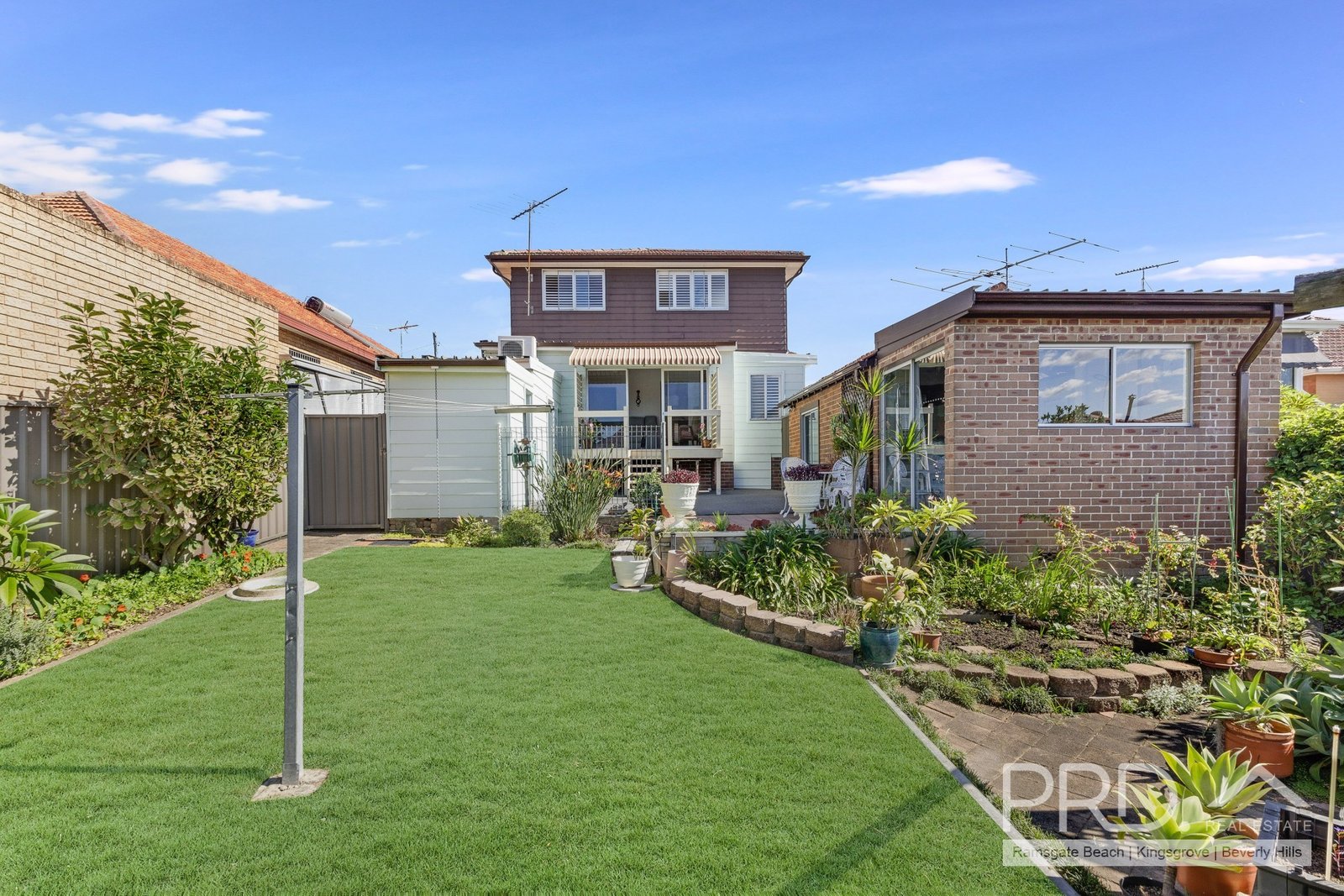 28 Midlothian Avenue BEVERLY HILLS 13