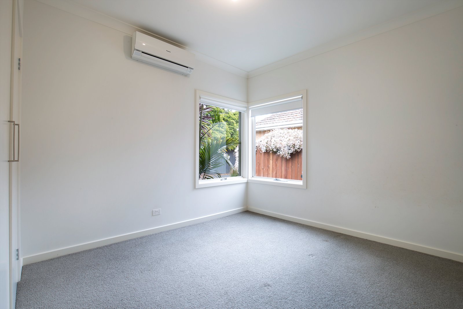 Gallery: 2/8 Milford Street