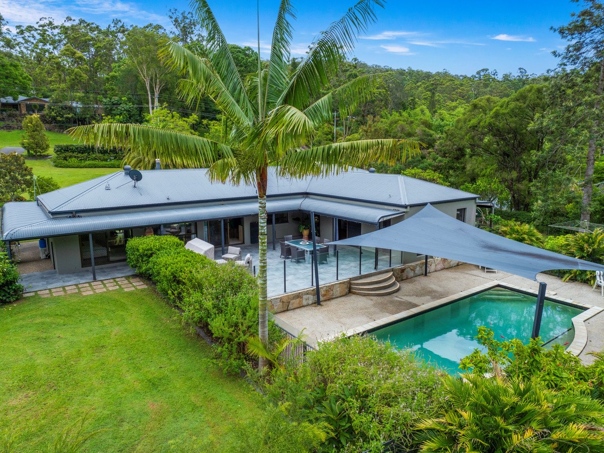 28 Monday Drive Tallebudgera Valley 2