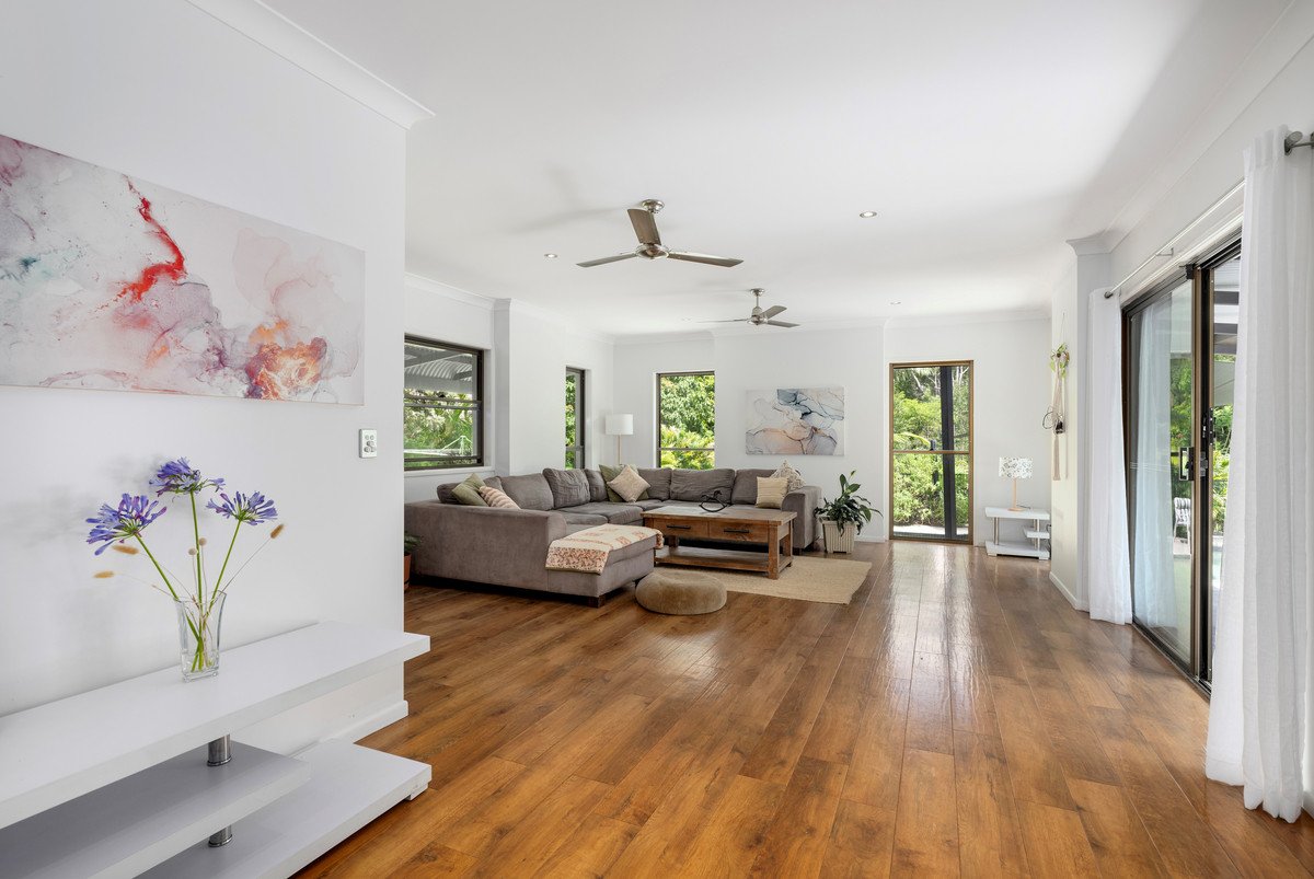 28 Monday Drive Tallebudgera Valley 12