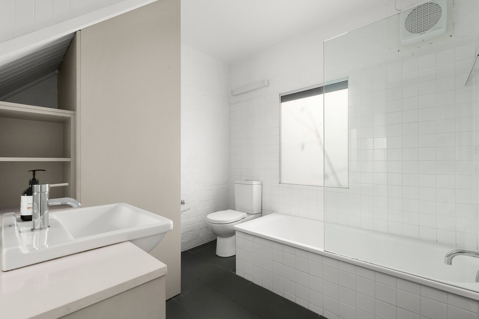 Real Estate and Property in 28 Murchison Street, Carlton, VIC