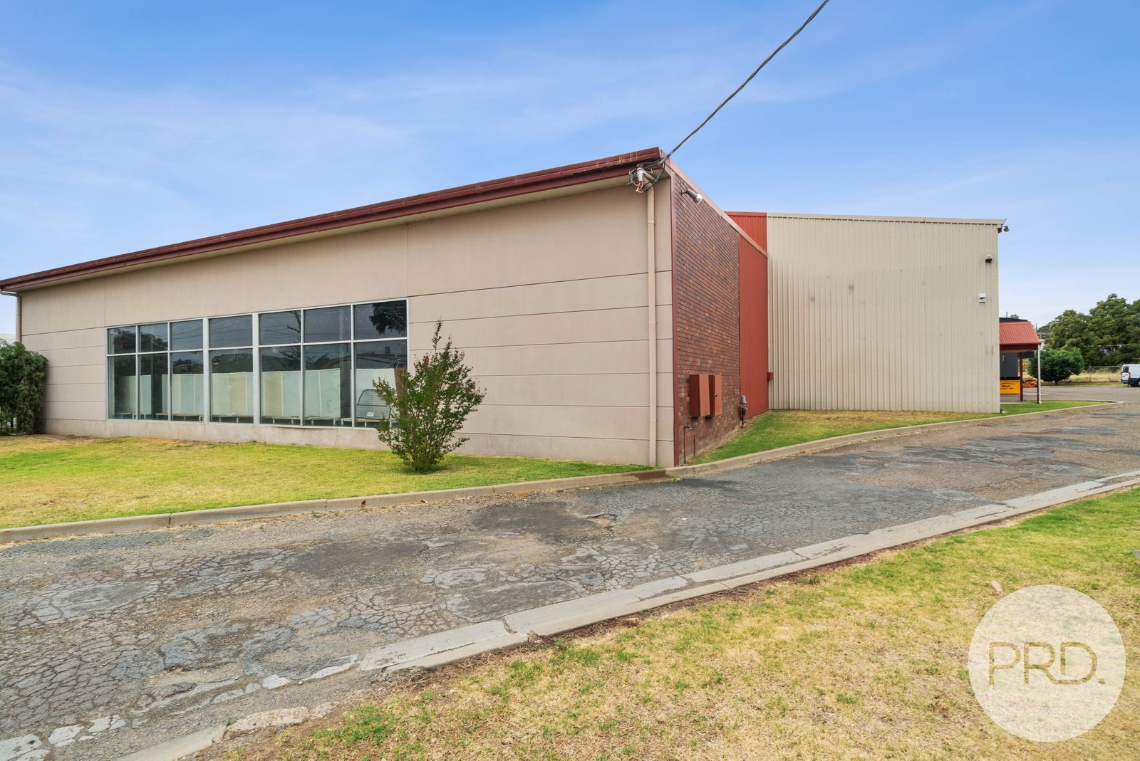 28 Nagle Street WAGGA WAGGA 4