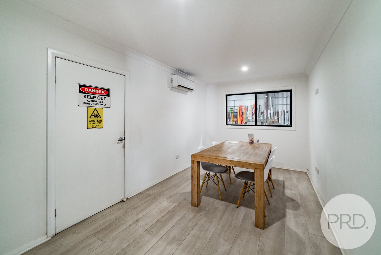 28 Nagle Street WAGGA WAGGA 19