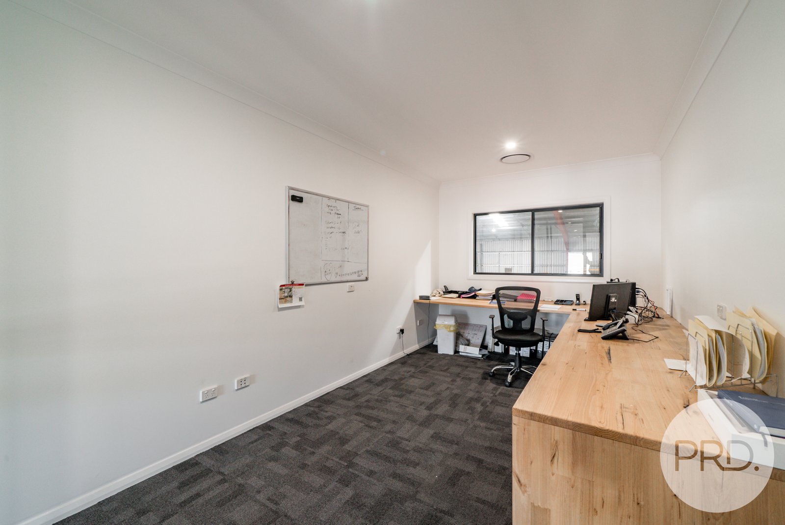 28 Nagle Street WAGGA WAGGA 21