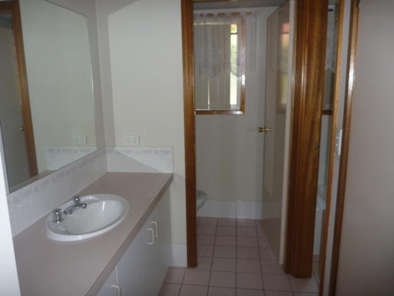 28 Nardoo Street GLENFIELD PARK 6