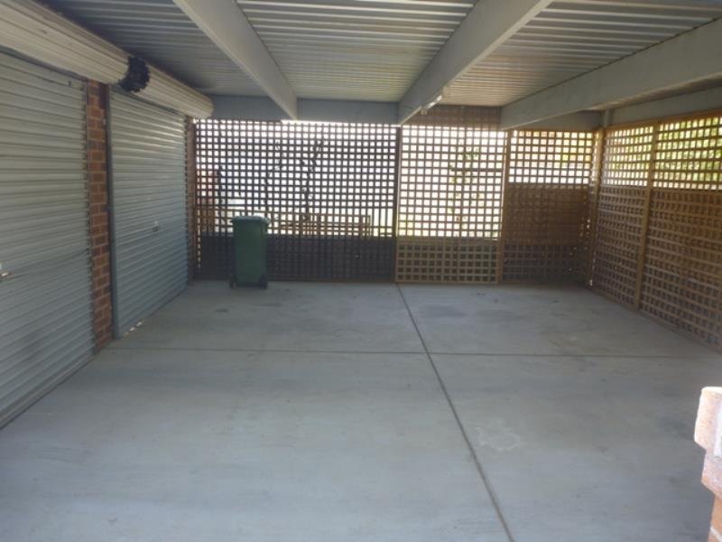 28 Nardoo Street GLENFIELD PARK 9