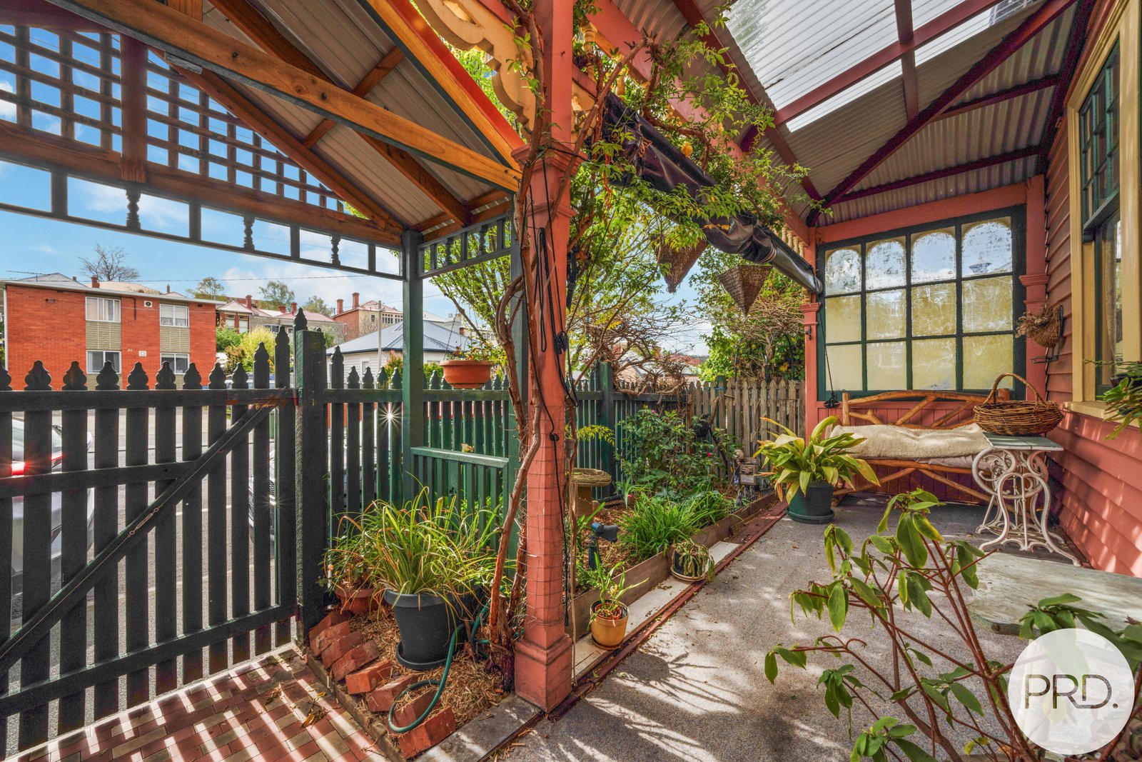 28 Newdegate Street NORTH HOBART 4