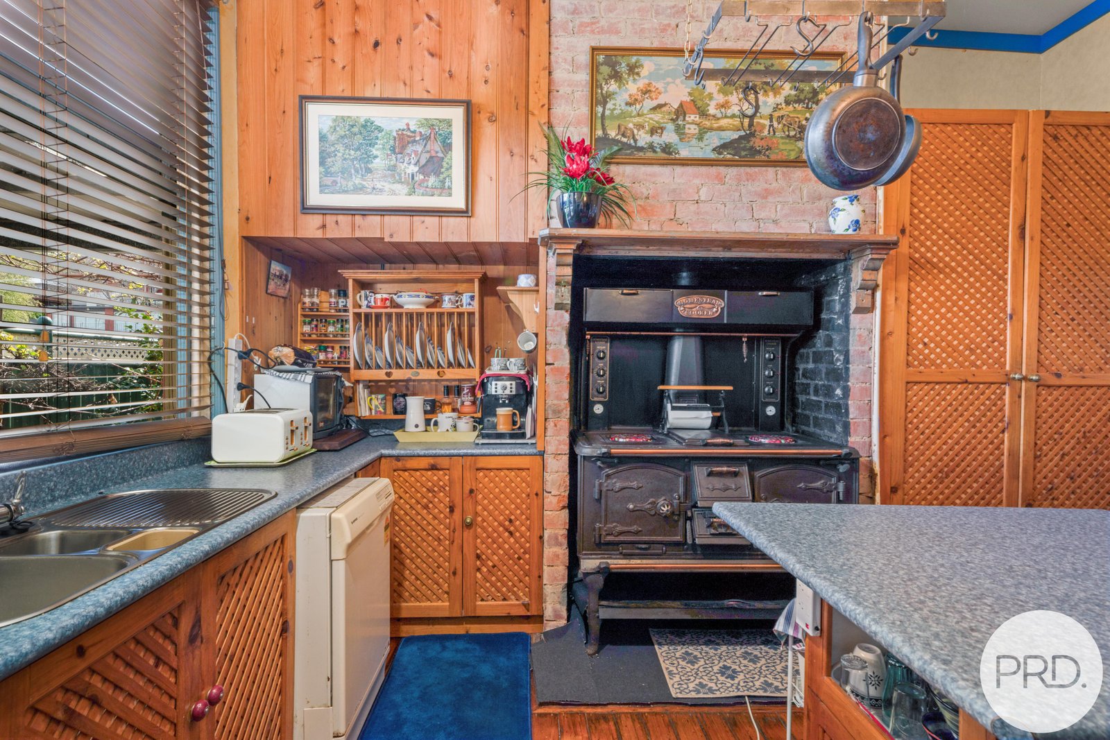 28 Newdegate Street NORTH HOBART 8