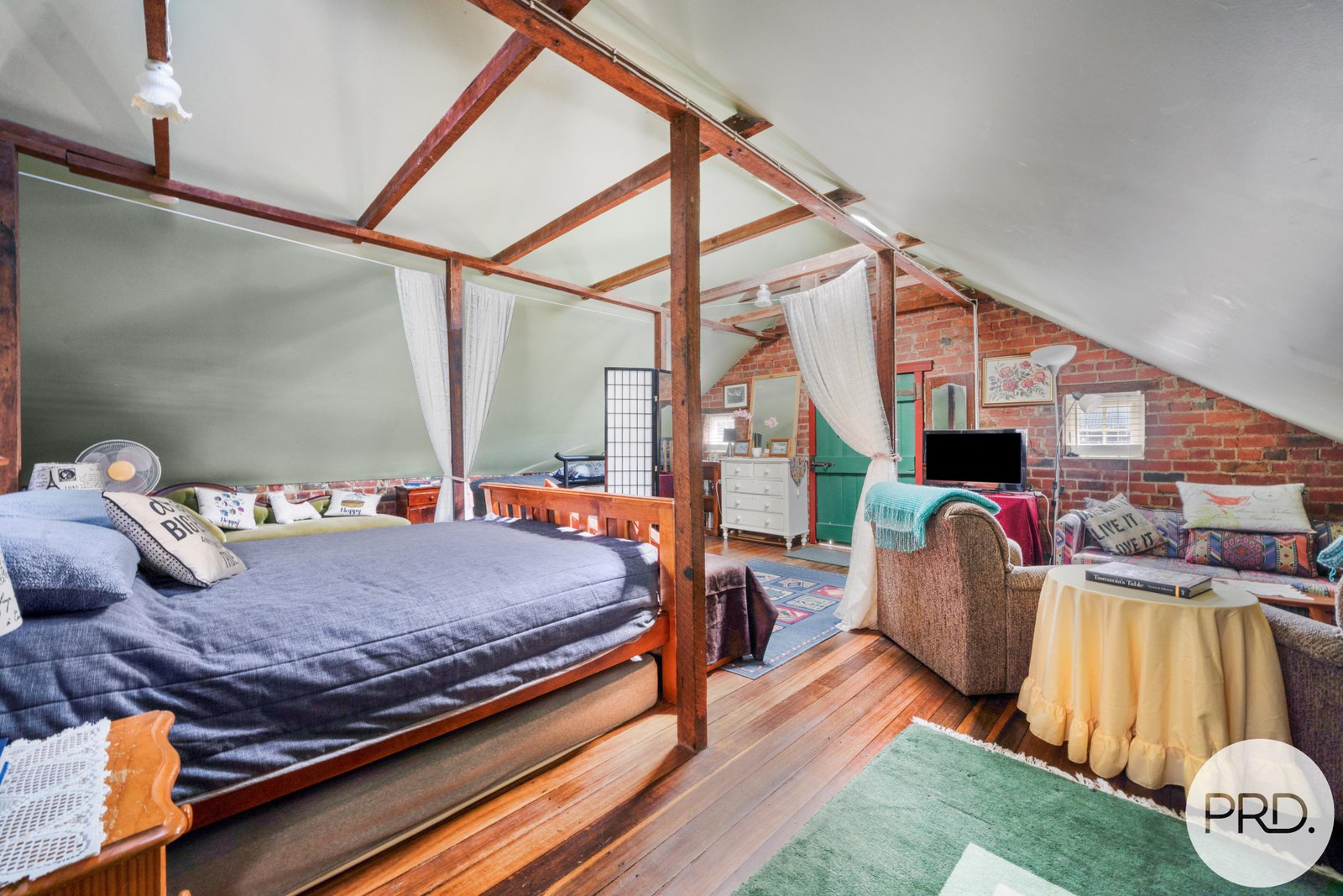 28 Newdegate Street NORTH HOBART 16