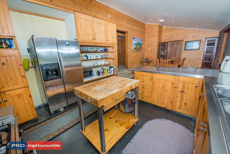 28 Ocean Beach Rd  SHOAL BAY 9