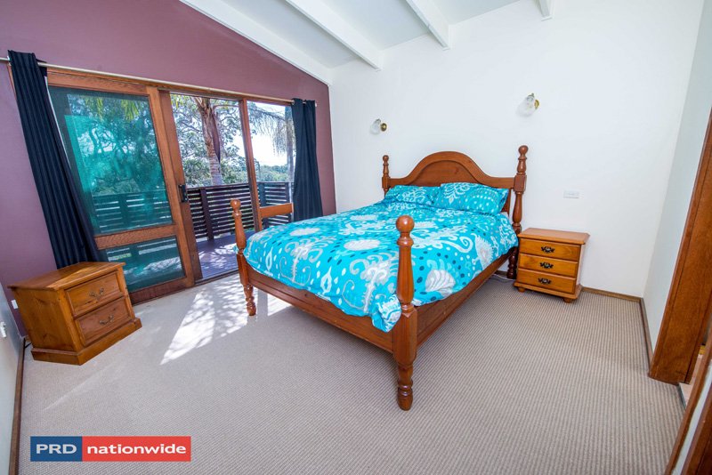28 Ocean Beach Rd  SHOAL BAY 18