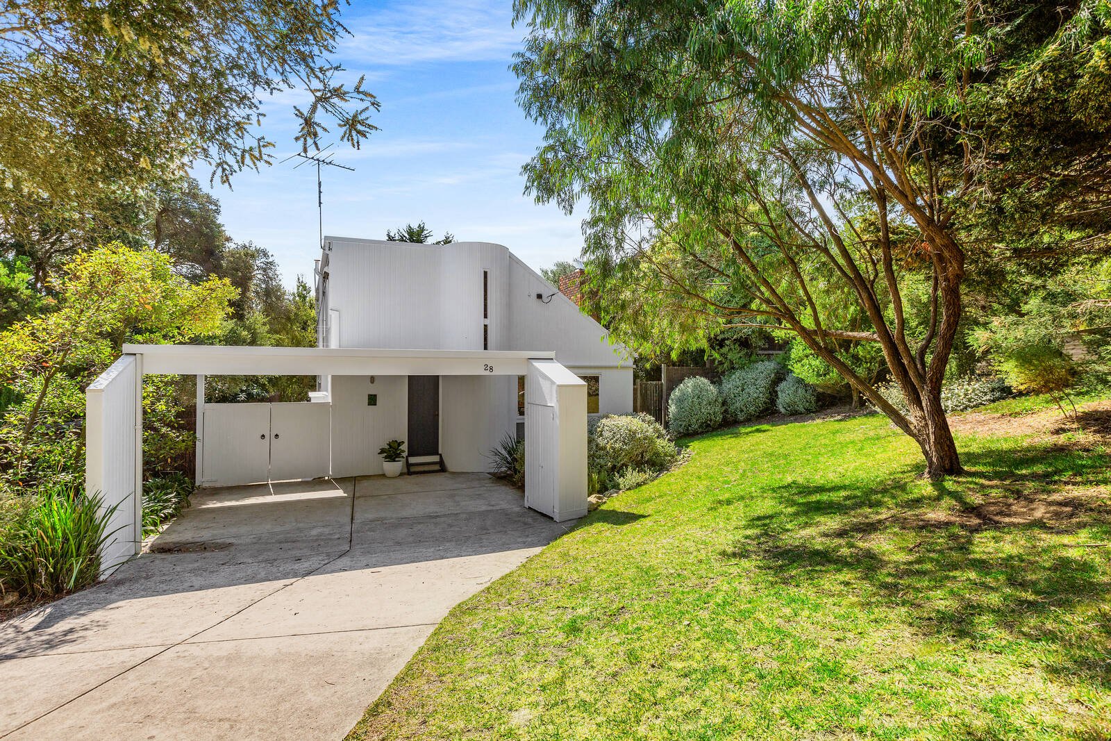 Real Estate and Property in 28 Ocean Road, Blairgowrie, VIC