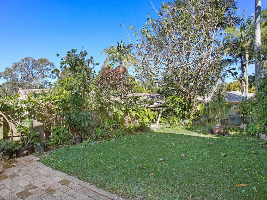 2/8 Ordino Court REEDY CREEK 15