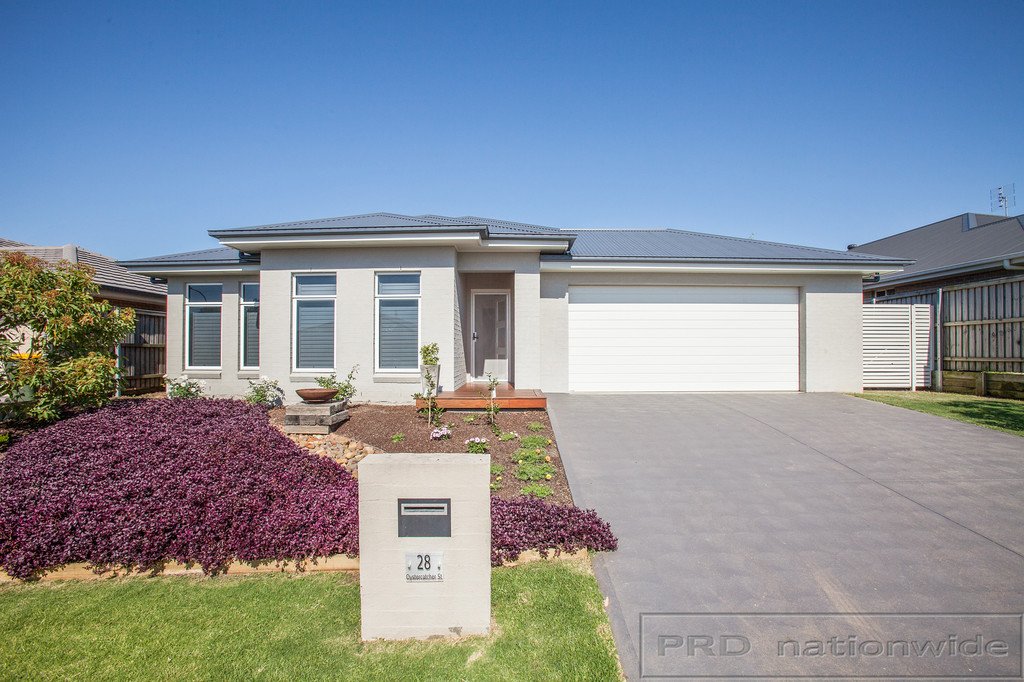 28 Oystercatcher Street ABERGLASSLYN 1