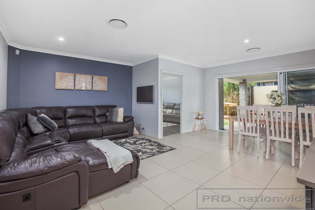 28 Oystercatcher Street ABERGLASSLYN 6