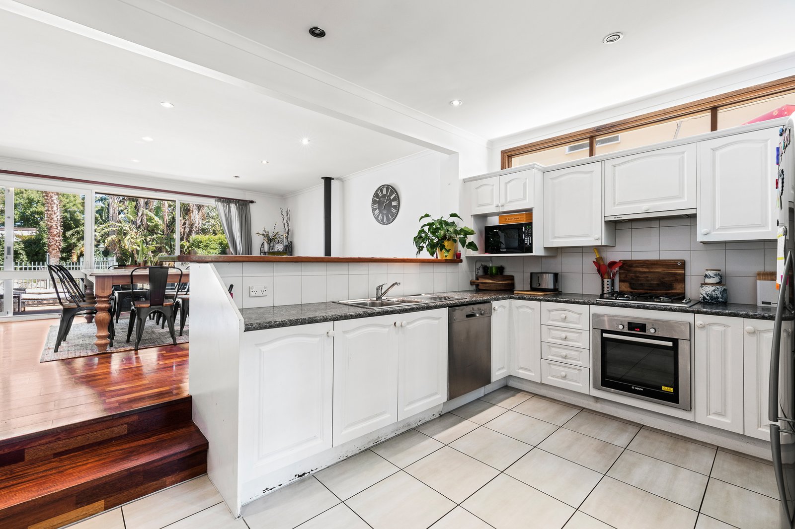Gallery: 28 Pacific Boulevard