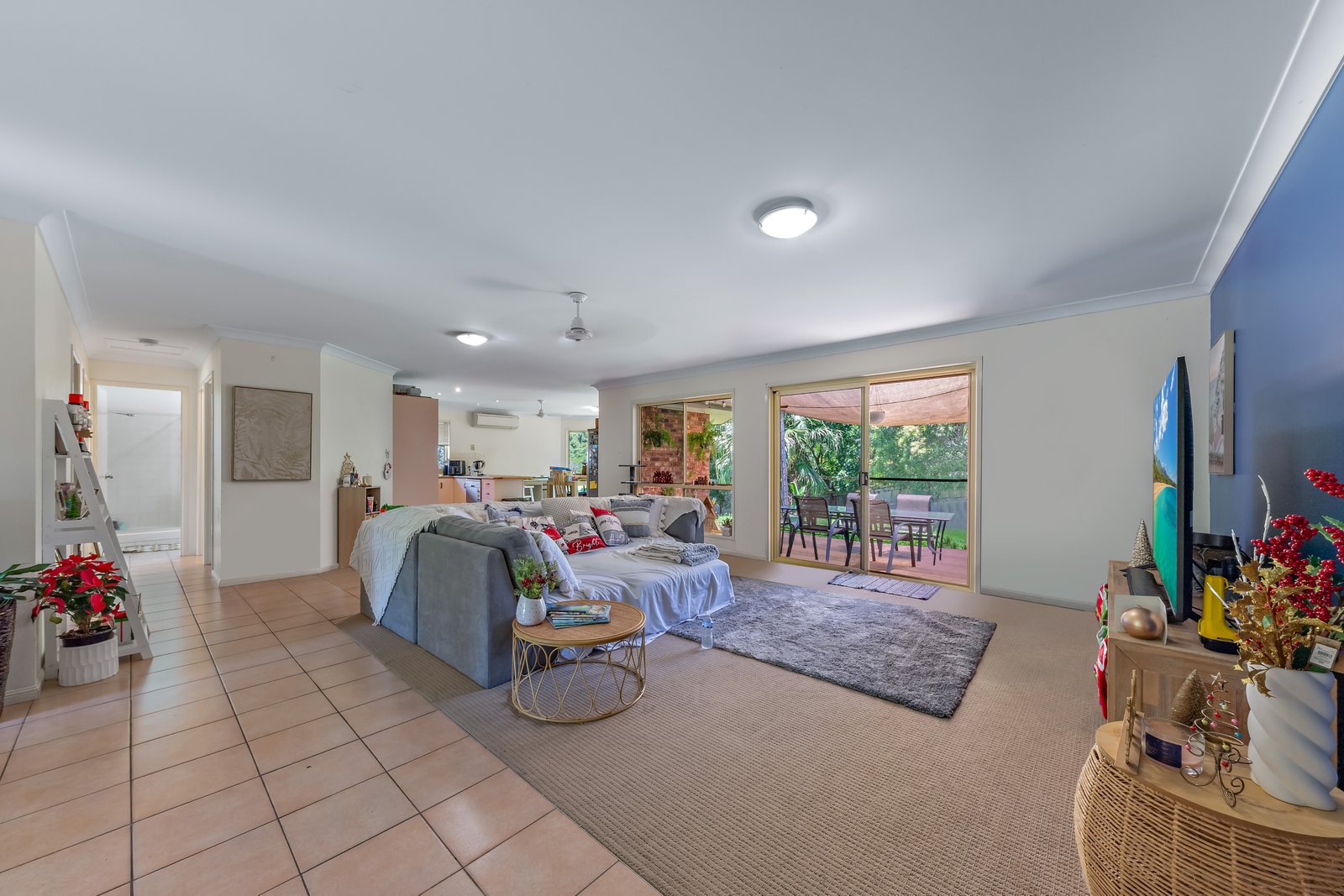 28 Panoramic Court CANNONVALE 3