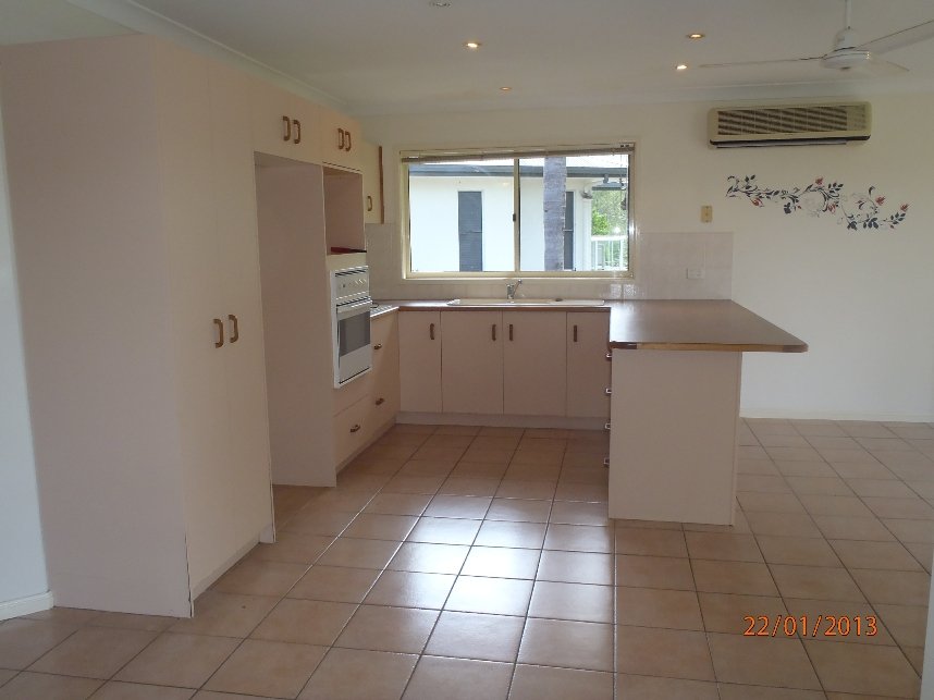 28 Panoramic Court CANNONVALE 3