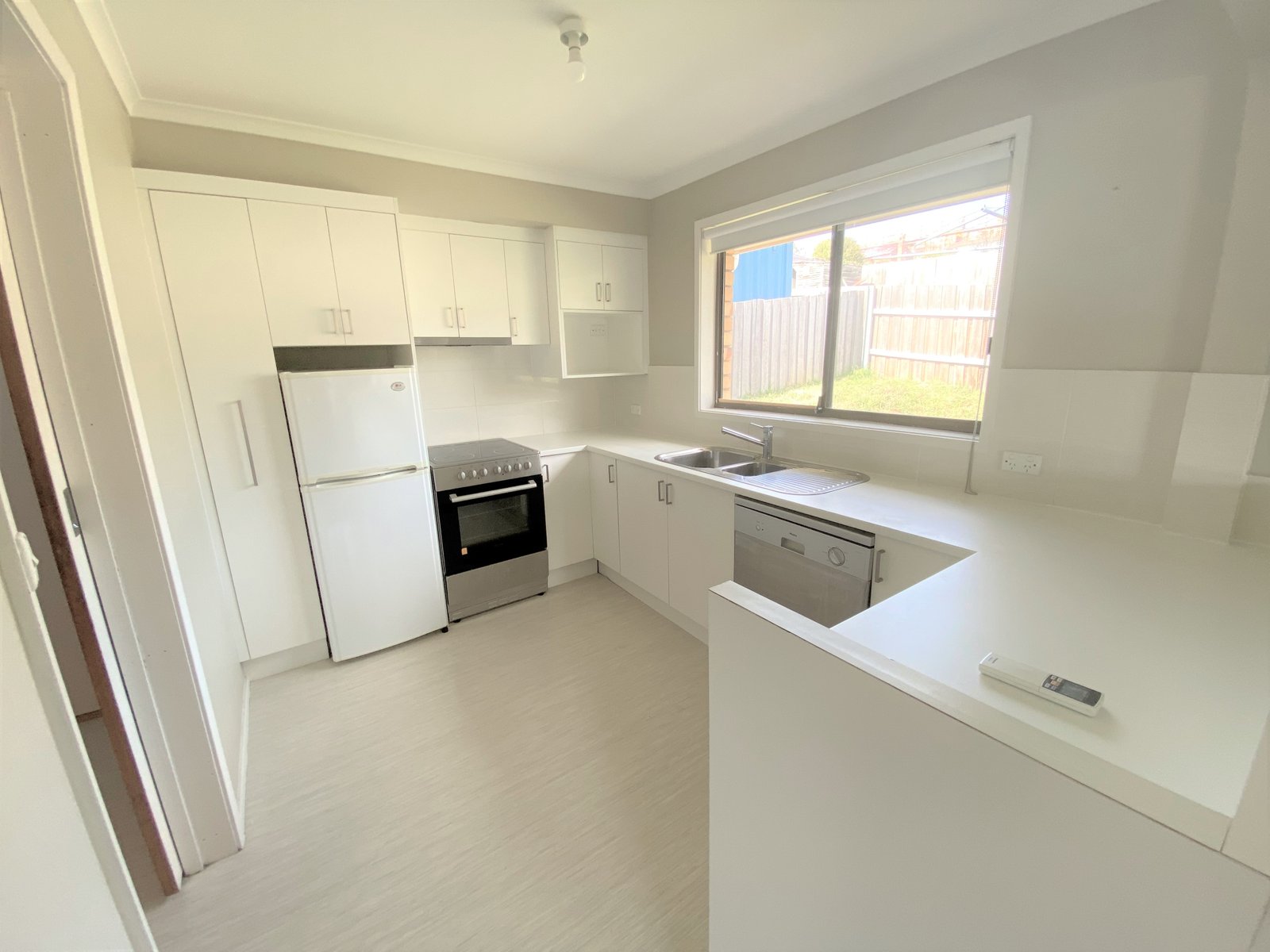 2/8 Paringa Road GLENORCHY 4