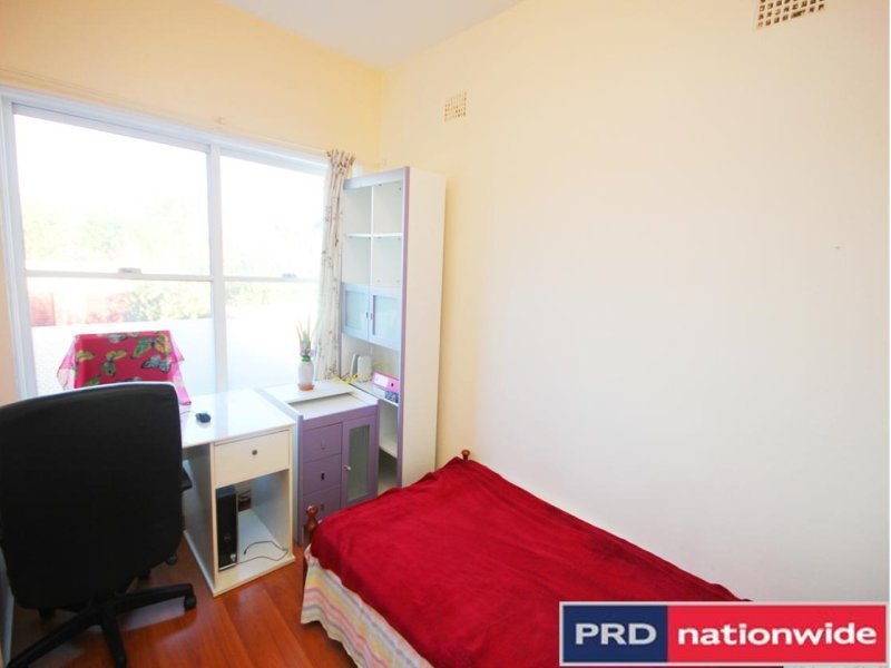 2/8 Park Street KOGARAH 7