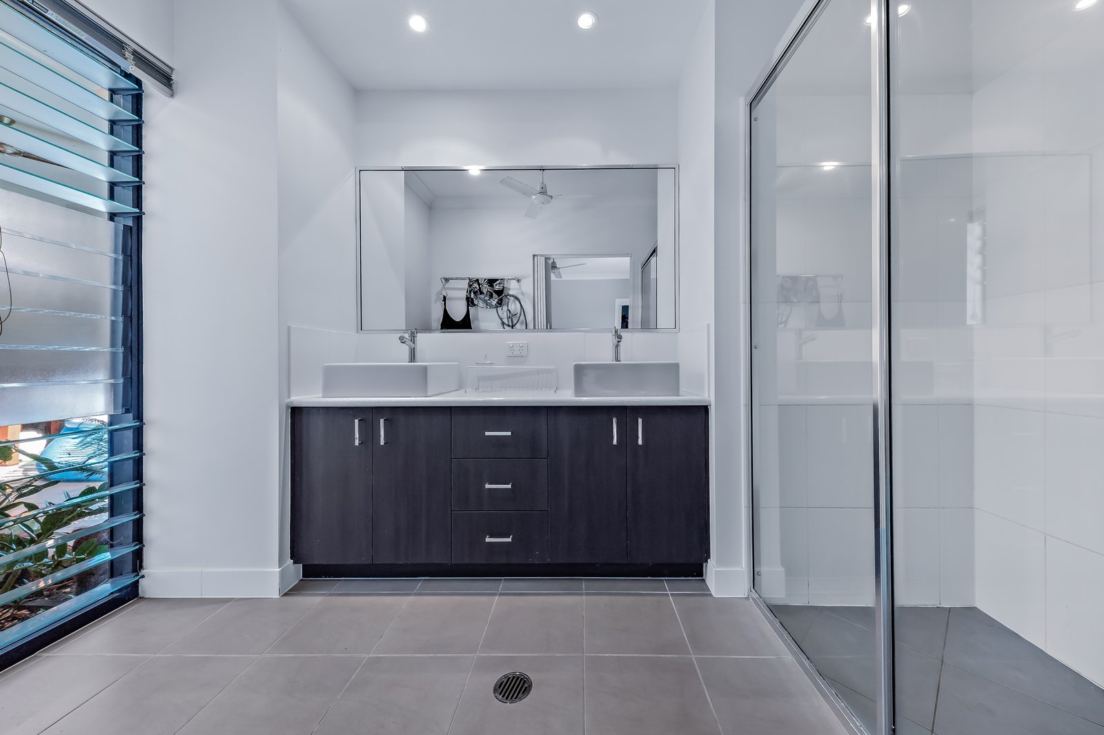 28 Parker Road CANNONVALE 10