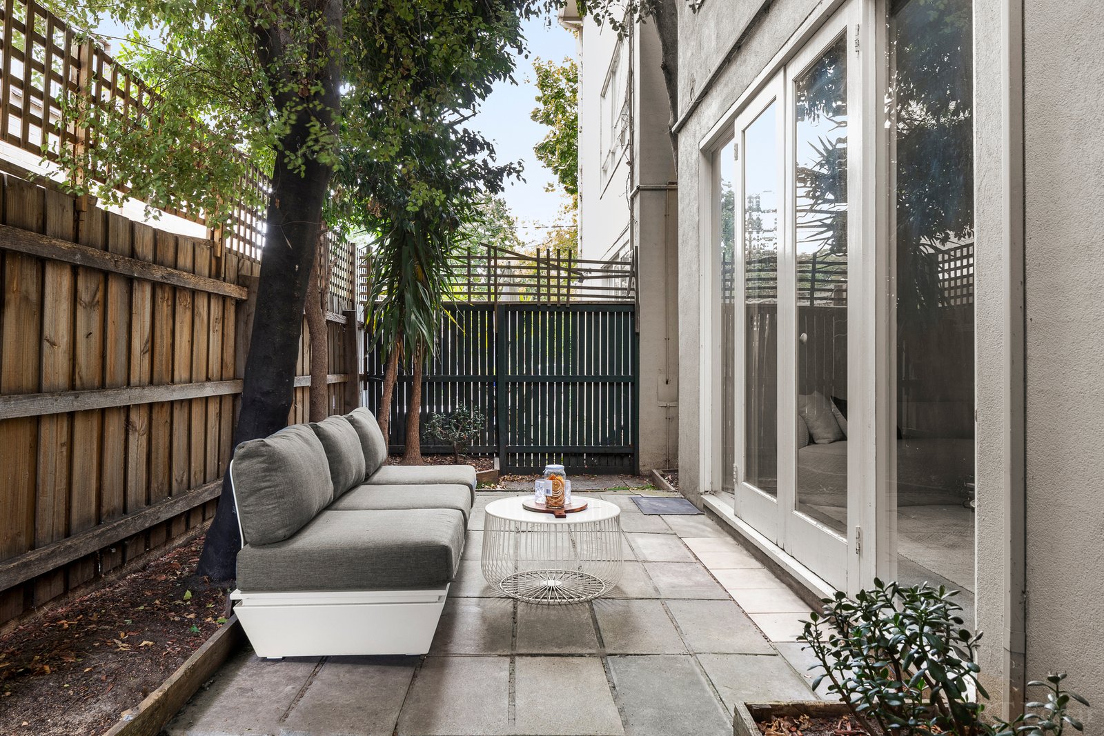 Real Estate and Property in 2/8 Pasley Street, South Yarra, VIC