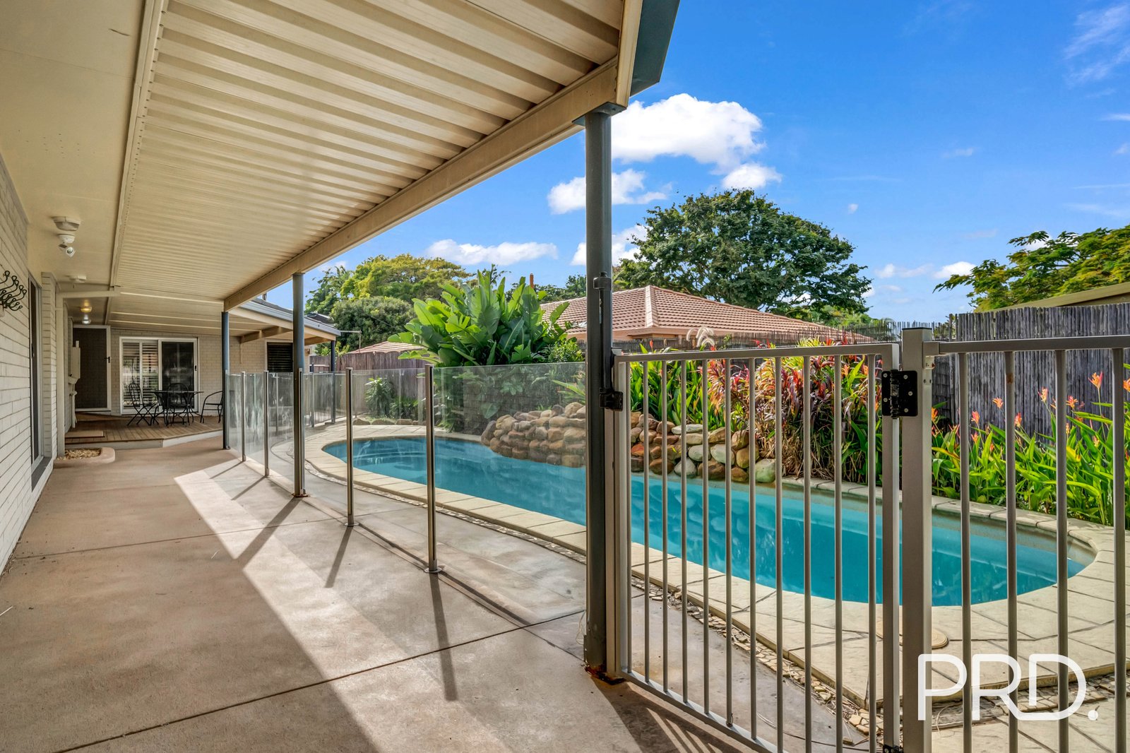 28 PEEL Street REDLAND BAY 4