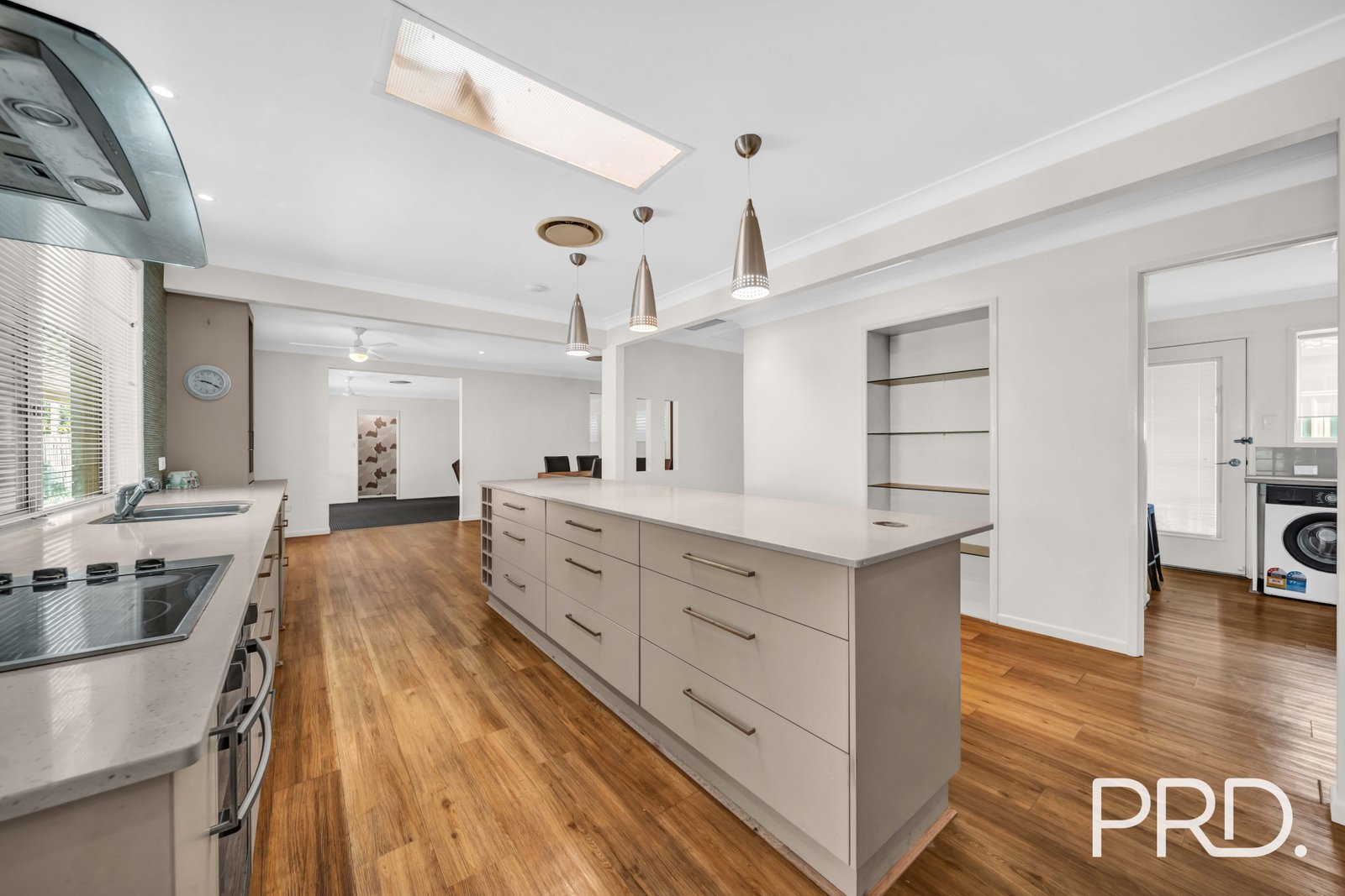 28 PEEL Street REDLAND BAY 15