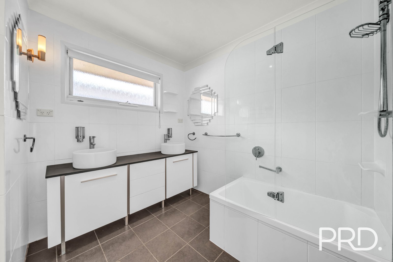 28 PEEL Street REDLAND BAY 28