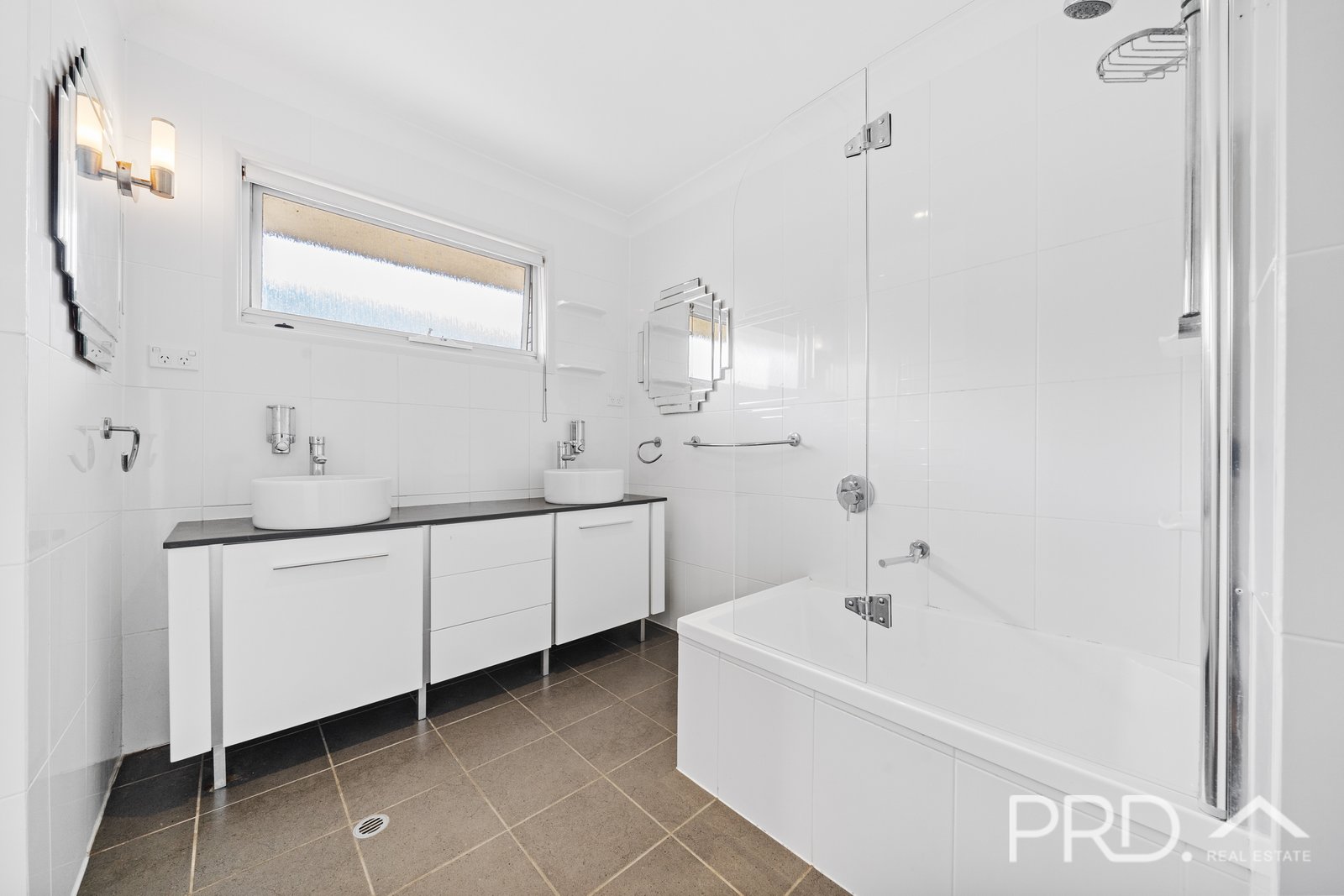 28 Peel Street REDLAND BAY 8