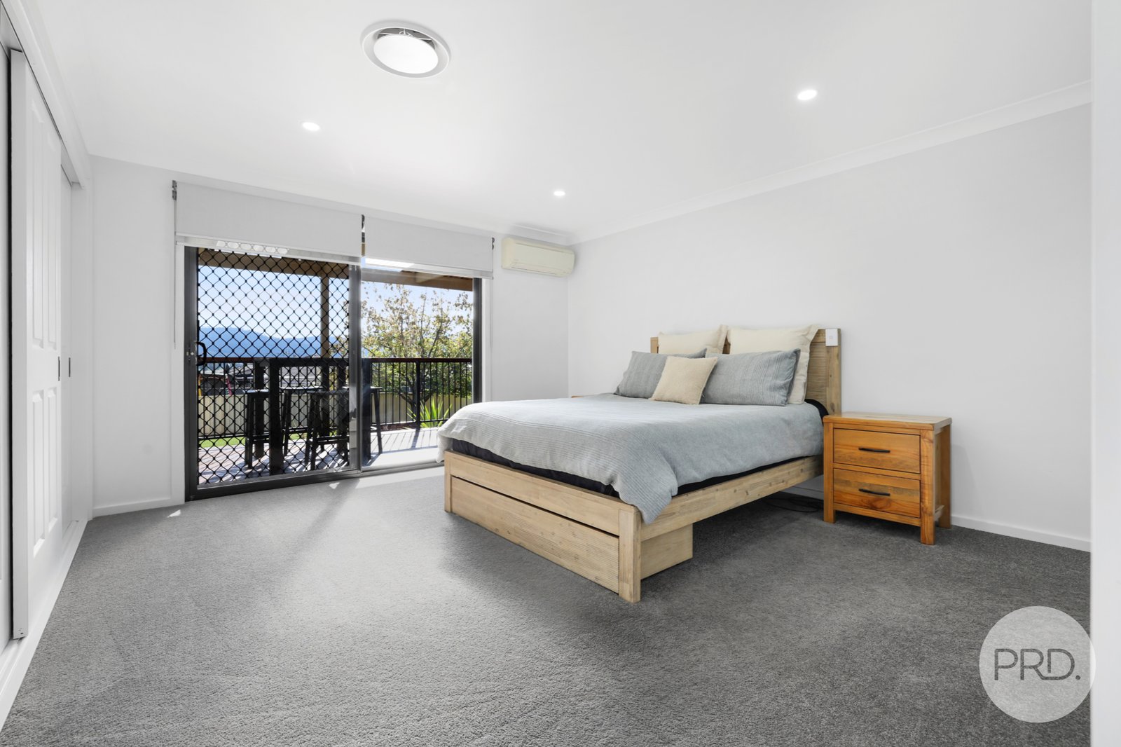 28 Peregrine Avenue TAMWORTH 4