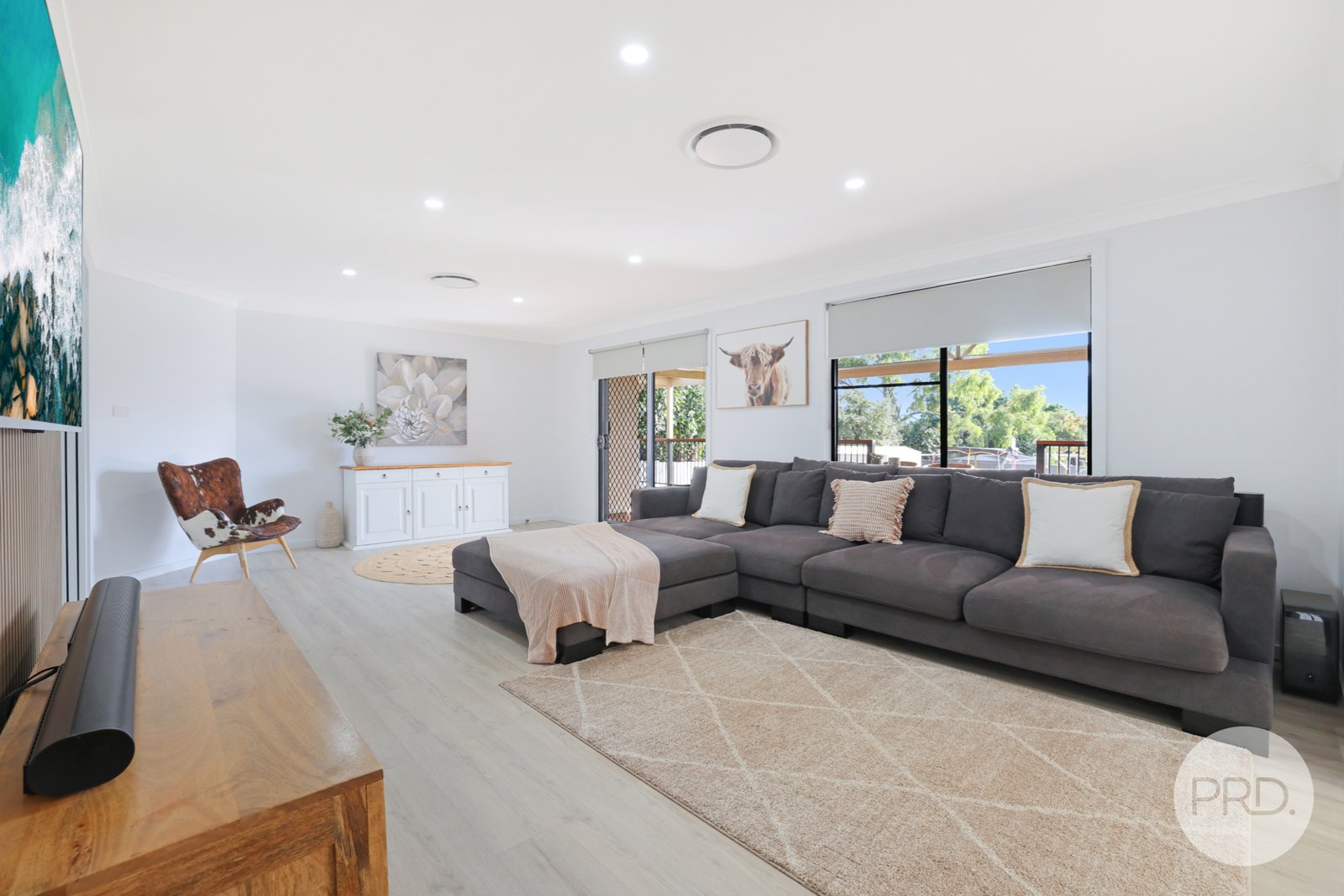 28 Peregrine Avenue TAMWORTH 7