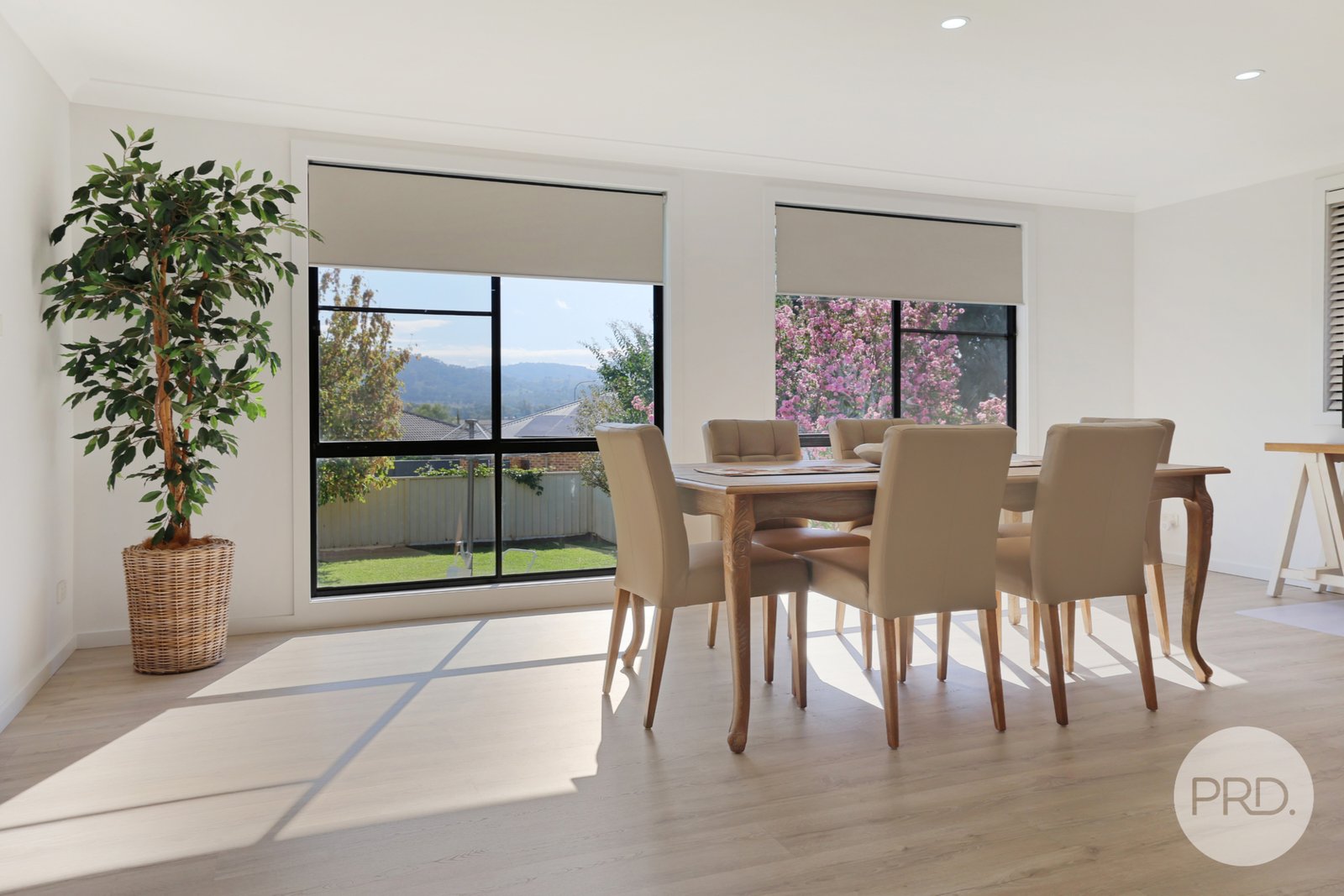 28 Peregrine Avenue TAMWORTH 13