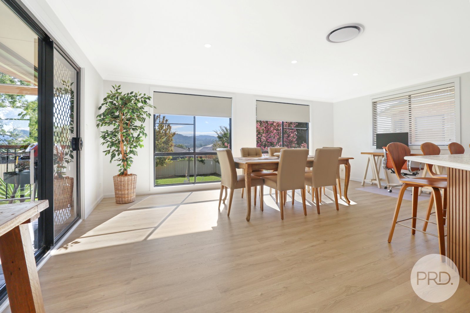 28 Peregrine Avenue TAMWORTH 14