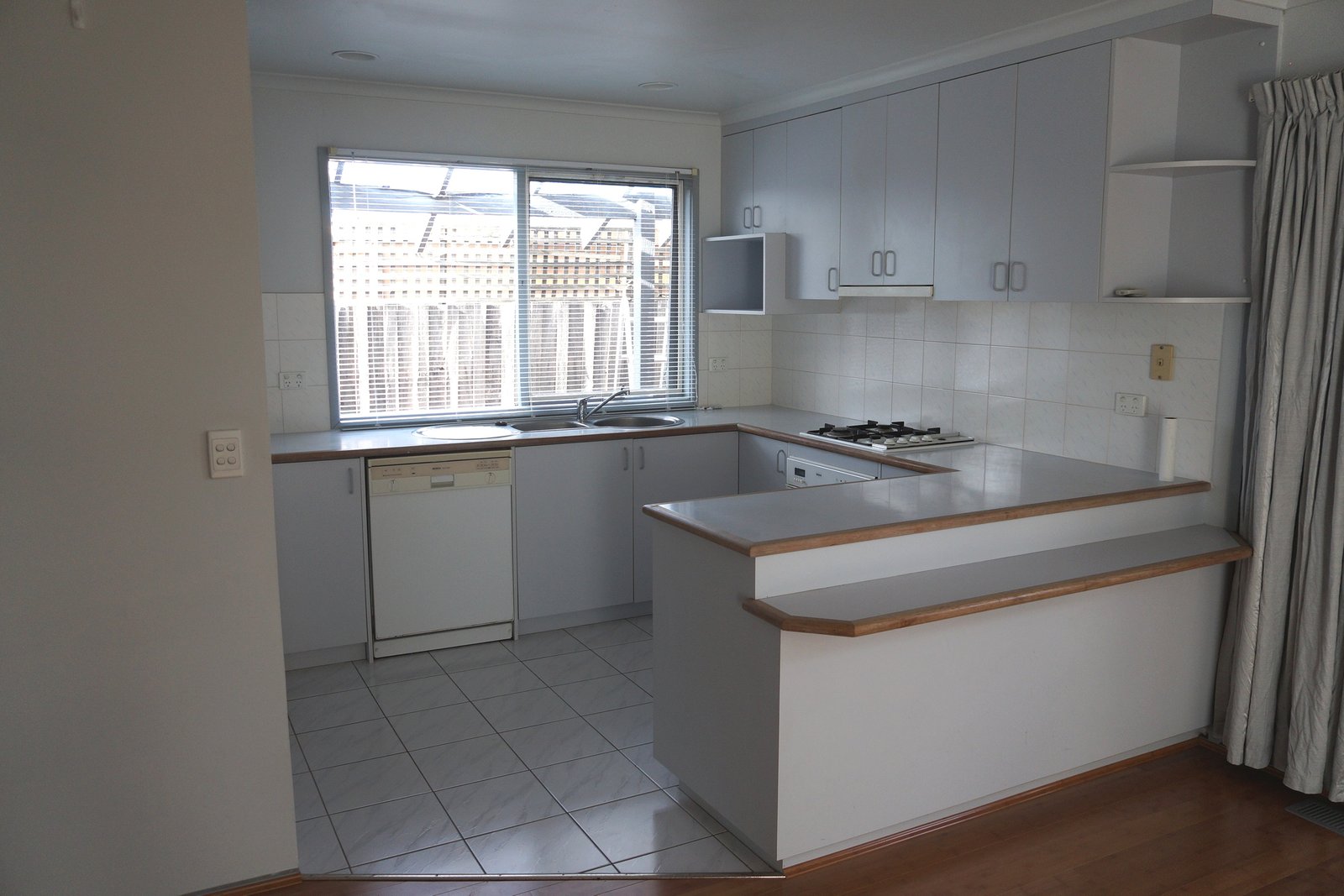 Gallery: 2/8 Perry Street
