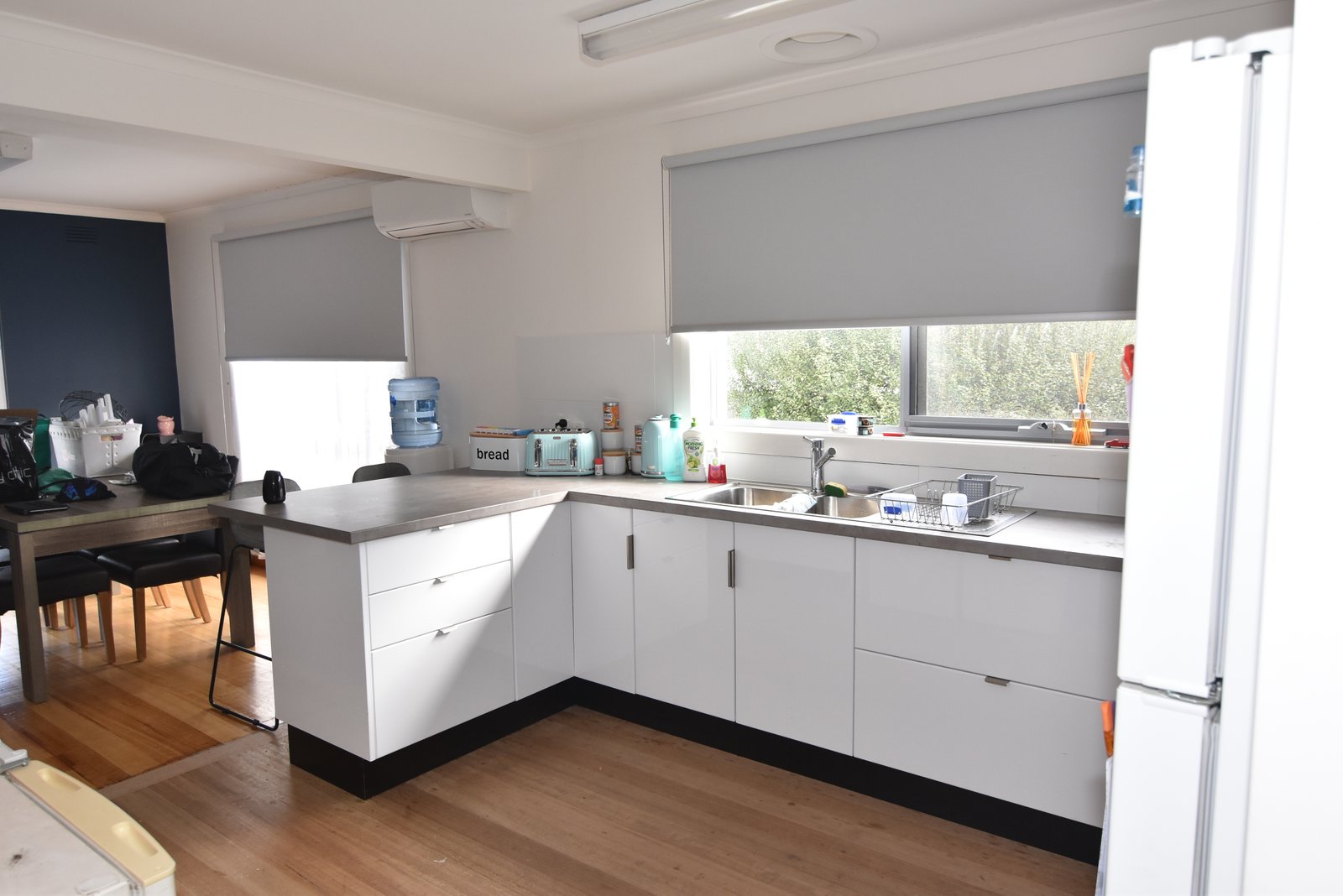Gallery: 28 Pioneer Road