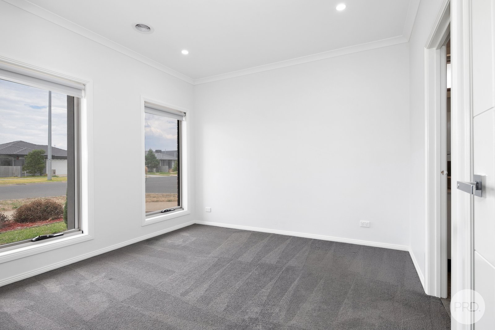 28 Presentation Boulevard WINTER VALLEY 2